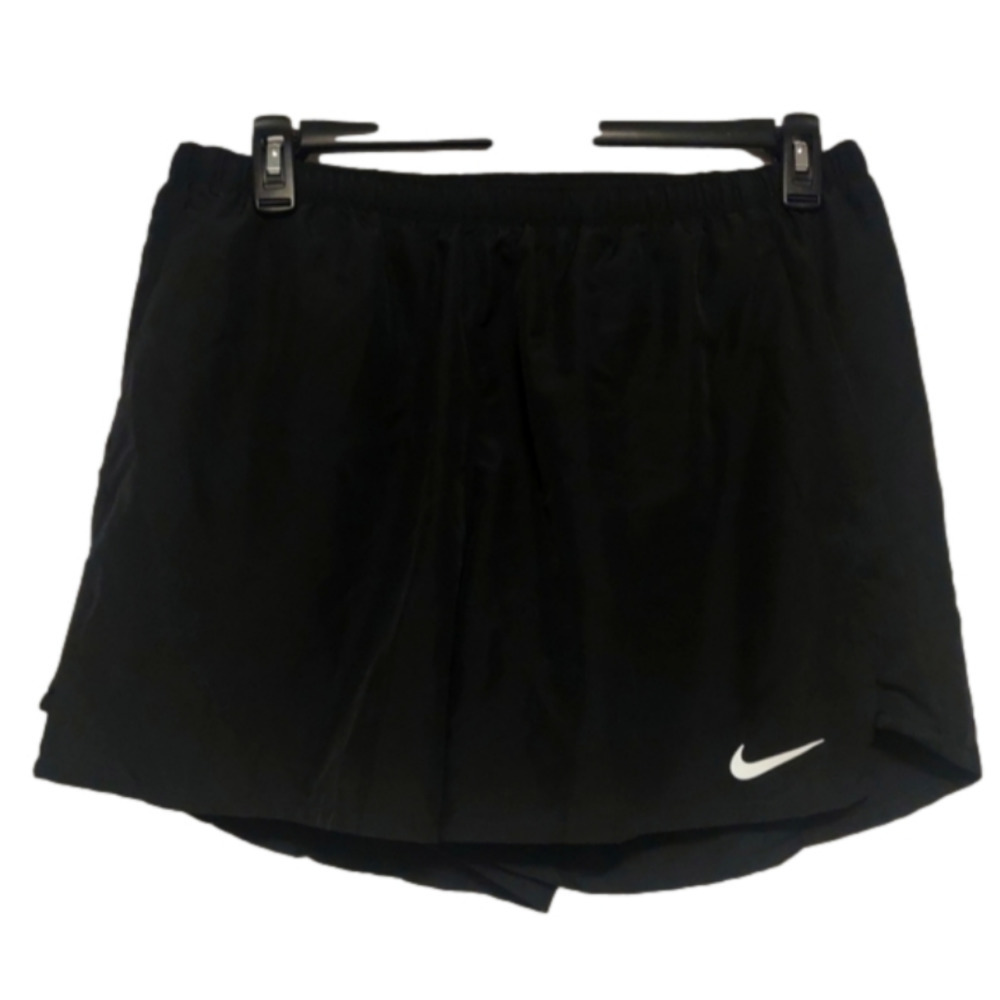 Nike running shorts XL